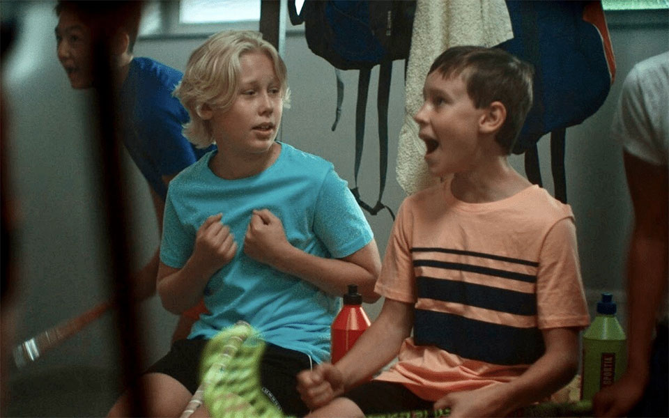 για-την-ταινία-shower-boys-και-τον-ηθικό-πανικό-π-562447936