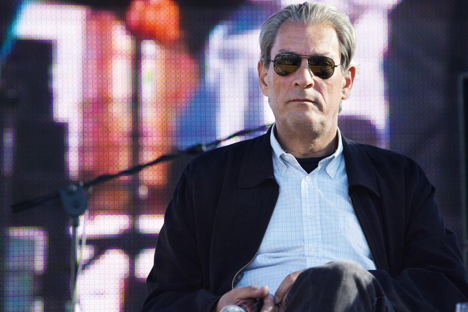 Το αγόρι που άρπαξε φωτιά-1