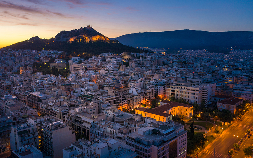 εξοικονομώ-ανακαινίζω-για-νέους-562416067