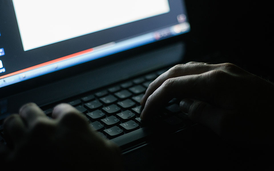 φρίκη-στη-βρετανία-ακρωτηρίασαν-ανθρ-562449784