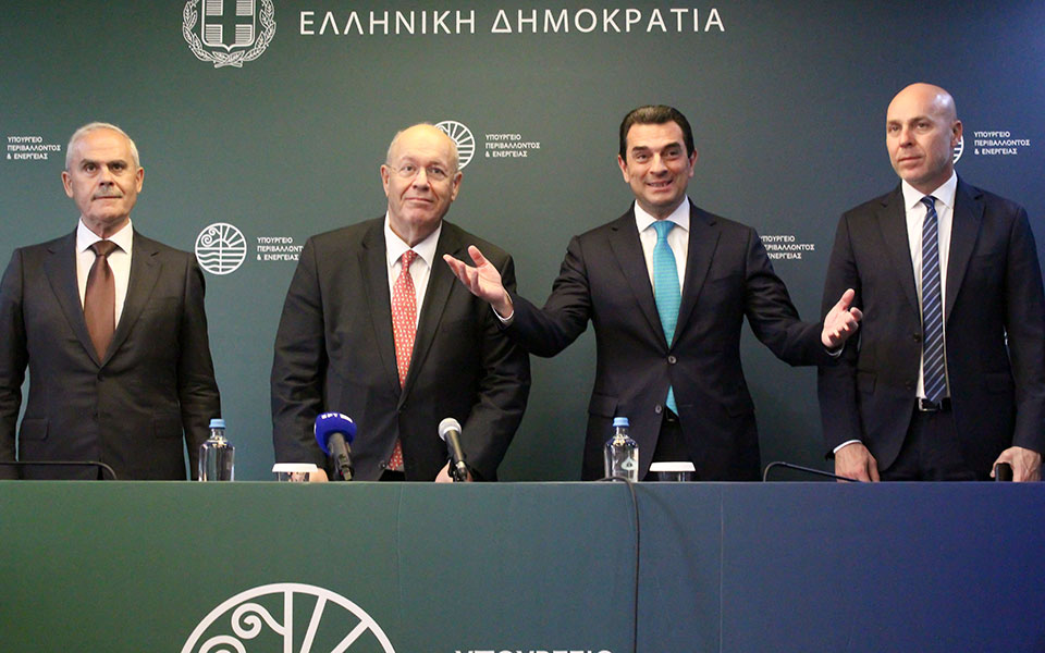 Οι τελετές παράδοσης – παραλαβής στα υπουργεία-6