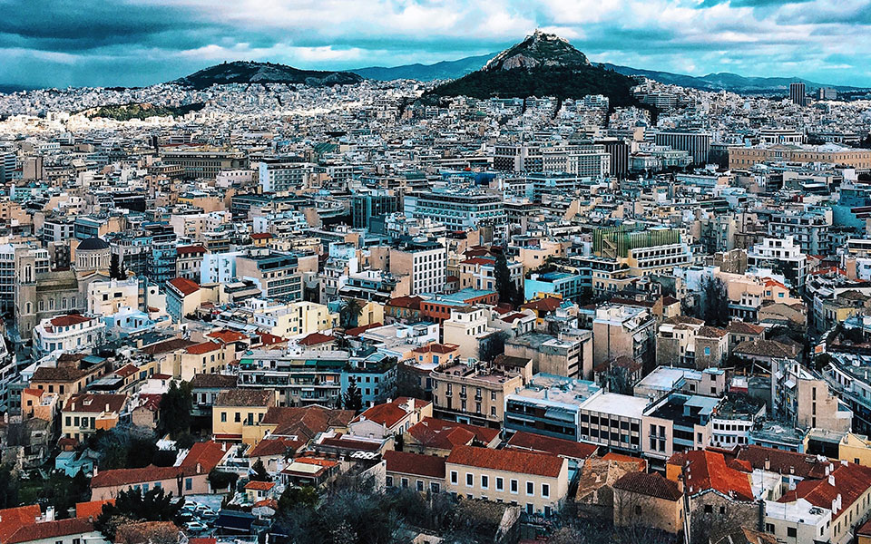 αγοράζουν-κατοικίες-άνω-των-20-ετών-562423480