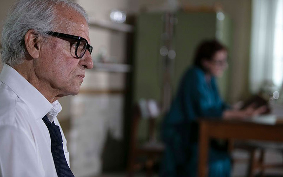 το-αρχείο-στην-αθήνα-το-έργο-του-σάιμ-562438576