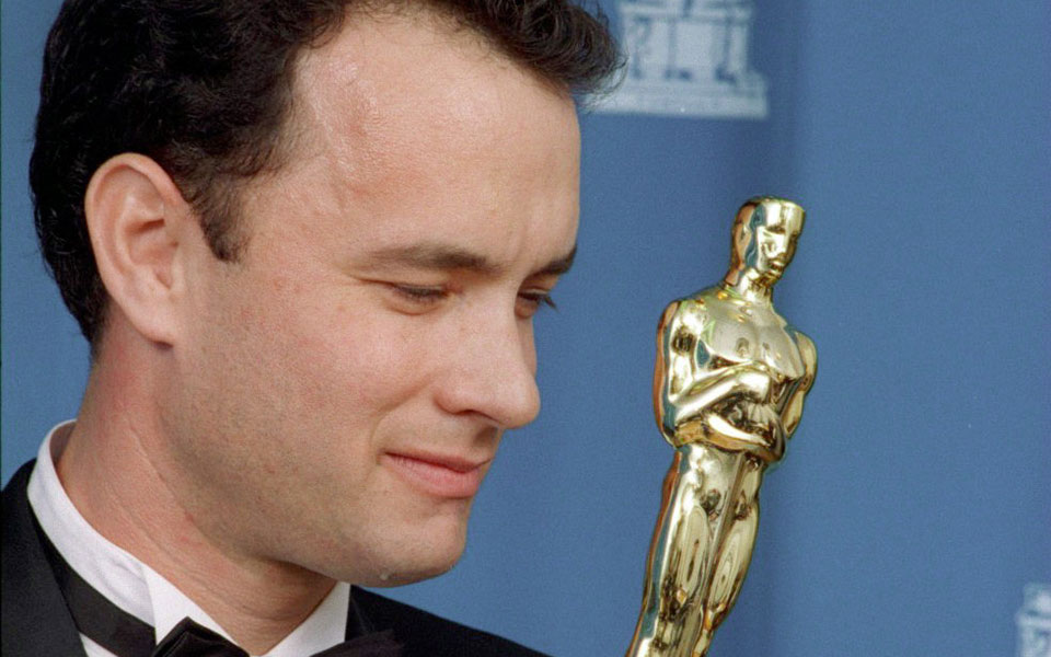 βιομηχανία-γεμάτη-από-ανόητους-562420279