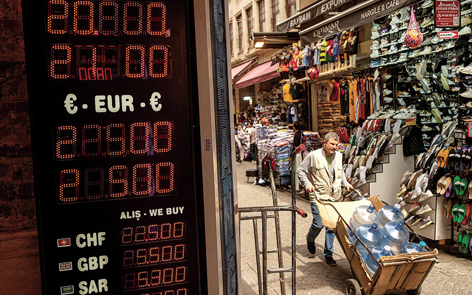 εκλογές-στην-τουρκία-αρχισε-η-μάχη-για-562424383