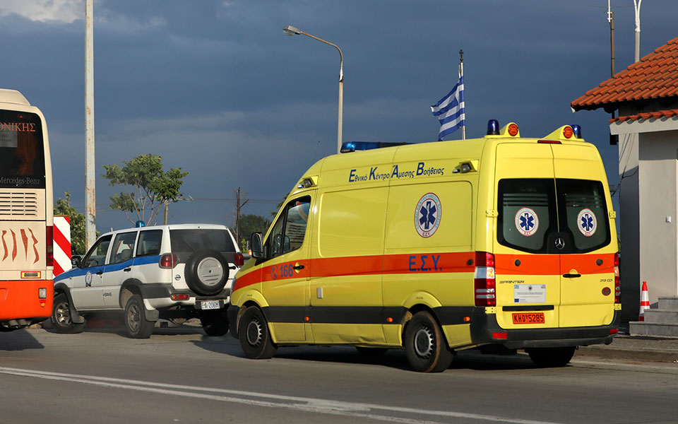 δύο-νέοι-έχασαν-τη-ζωή-τους-σε-τροχαία-δ-562445242