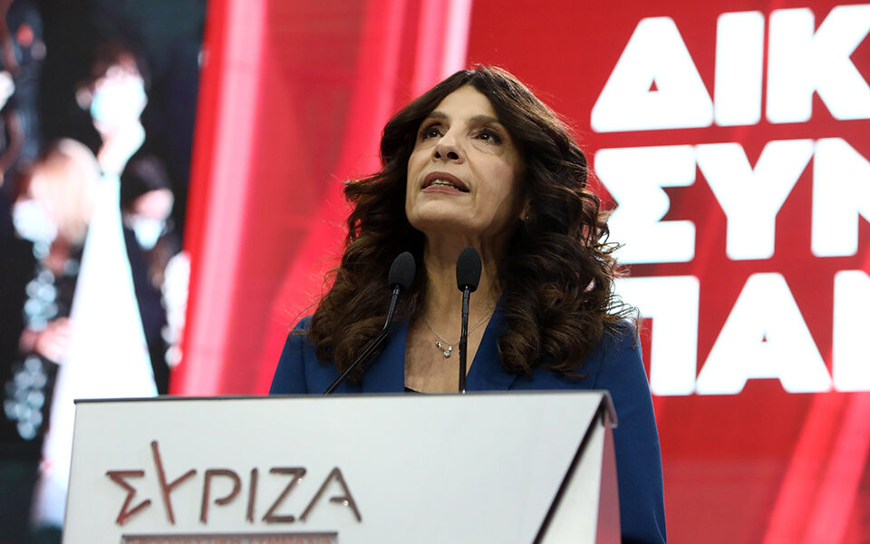 τσαπανίδου-ο-μητσοτάκης-χρησιμοποι-562401979