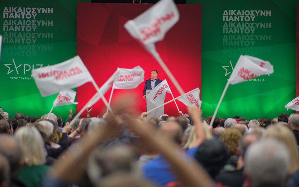 συριζα-ποντάρουν-πάλι-στις-υποκλοπές-562419088