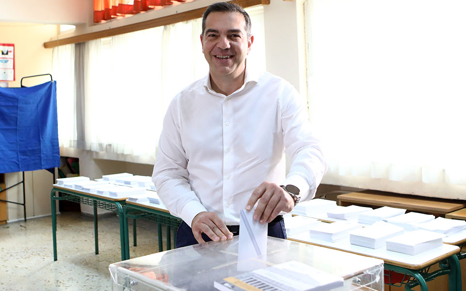 αλ-τσίπρας-η-αλλαγή-είναι-σήμερα-στα-χ-562432345