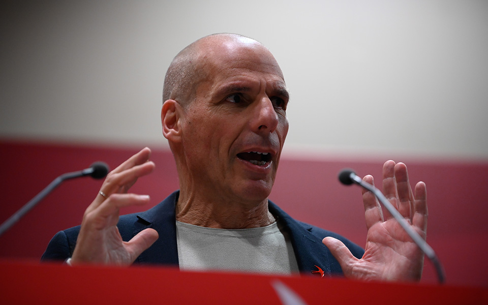 βαρουφάκης-η-πρόταση-τσακαλώτου-κουμ-562410076