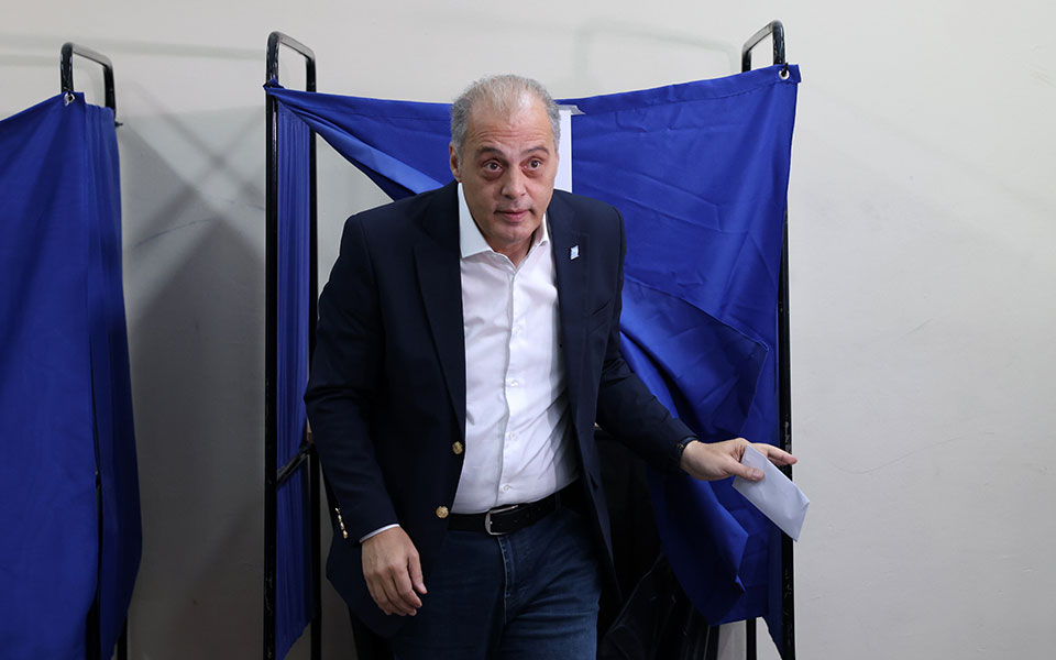 βελόπουλος-βγήκαμε-αλώβητοι-είμαστε-562432975