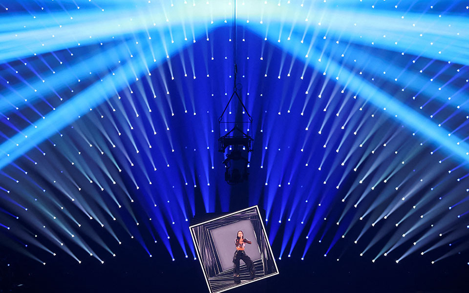 παρέμβαση-σούνακ-για-να-μιλήσει-ο-ζελέ-562417012