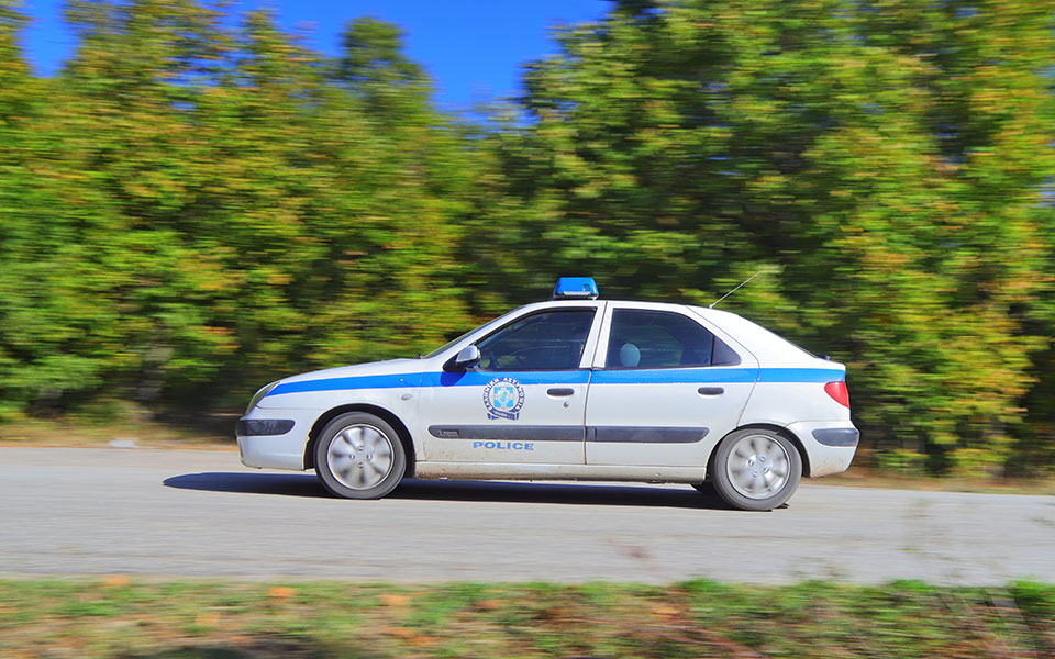 θεσσαλονίκη-χειροπέδες-σε-31χρονο-που-μ-562447444