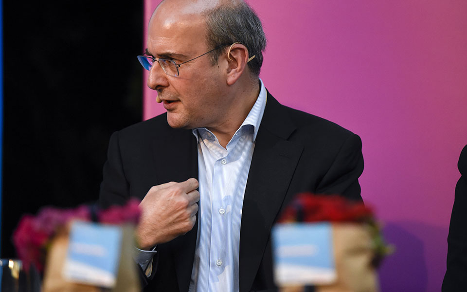 χατζηδάκης-επαναφορά-του-νόμου-κατρο-562427329