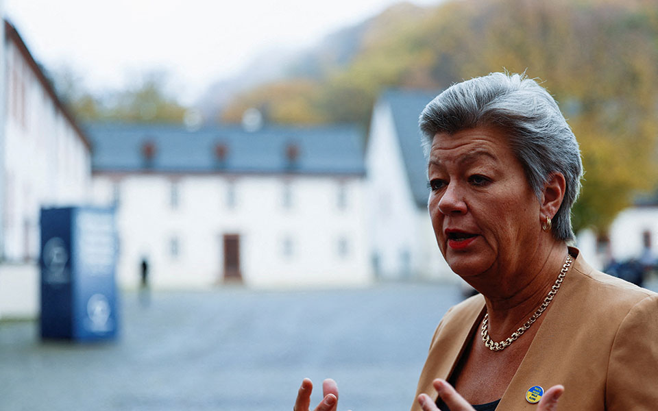 μεταναστευτικό-ερευνα-από-την-εθνική-562434316