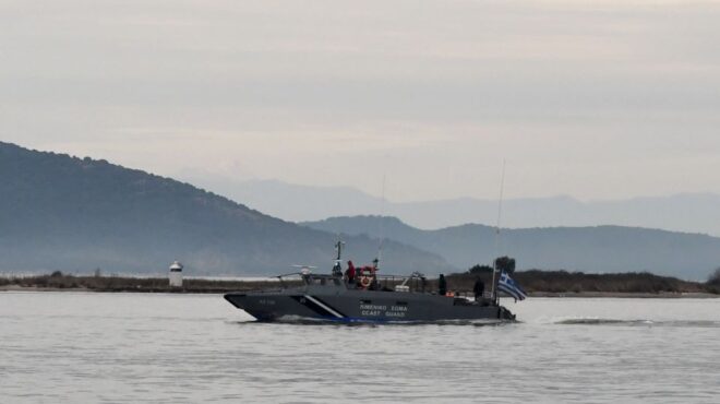 διάσωση-δεκάδων-μεταναστών-ανοιχτά-τ-562478107