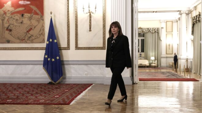 ορκίζεται-σήμερα-στις-1300-η-νέα-κυβέρνησ-562492120