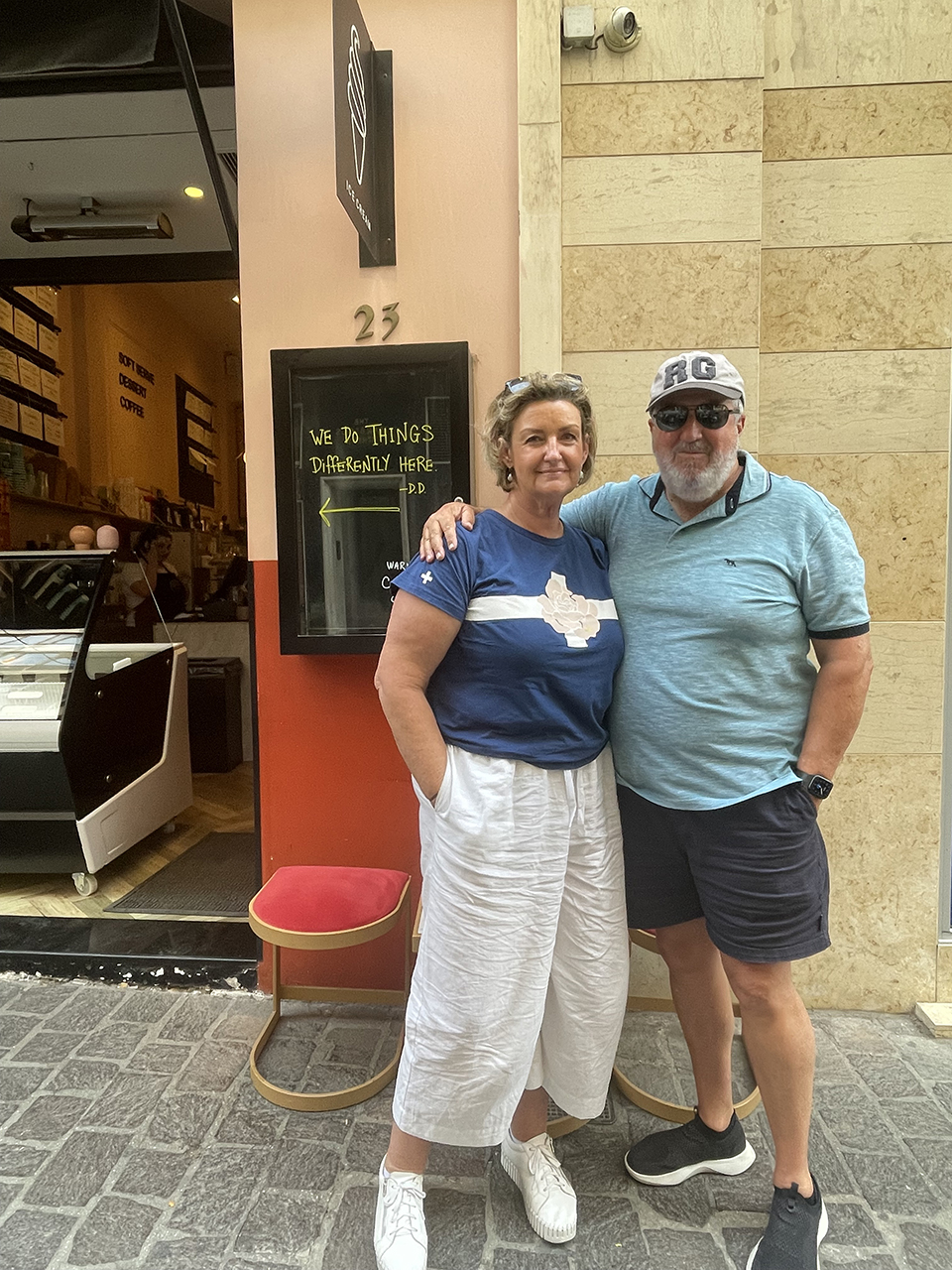 Οι «φυλές» των τουριστών της Αθήνας-1