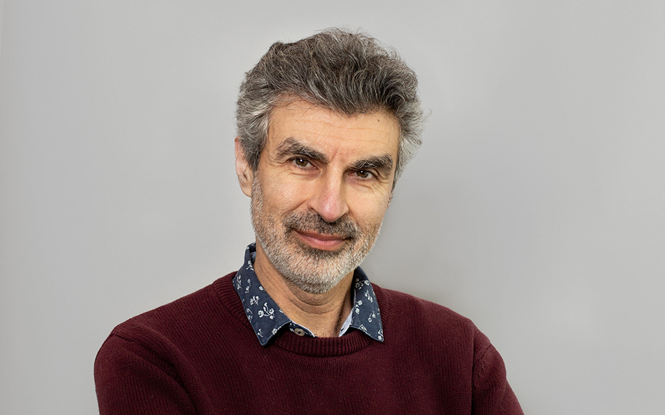 Διαβάστε στην «Καθημερινή της Κυριακής»-8