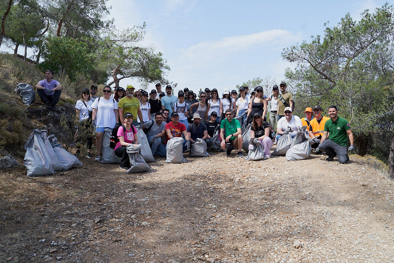 Nova: Εθελοντική δράση για την προστασία του Υμηττού-2