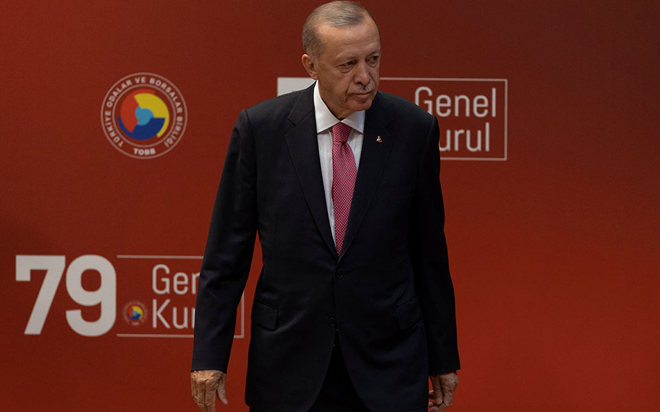 τουρκία-φυλάκιση-16χρονου-που-ζωγράφισ-562451596