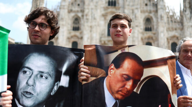 ο-σίλβιο-μπερλουσκόνι-και-η-ιταλία-562470391