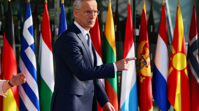 στόλτενμπεργκ-δεν-επιθυμεί-να-παρατα-562472539