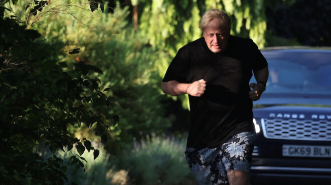 ο-μπόρις-τζόνσον-επιστρέφει-στη-δημοσ-562474543