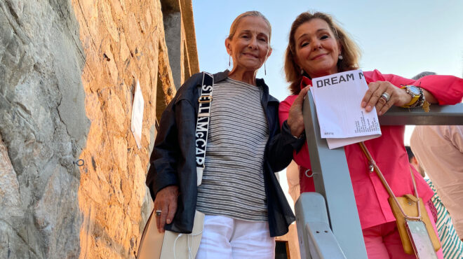 h-ελλάδα-αγαπημένη-του-art-crowd-τα-σφαγεία-της-562481722