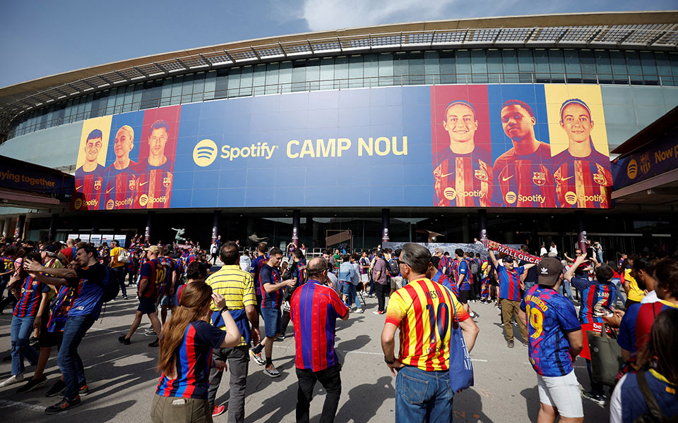 μπαρτσελόνα-εξετάζεται-ο-αποκλεισμό-562451485