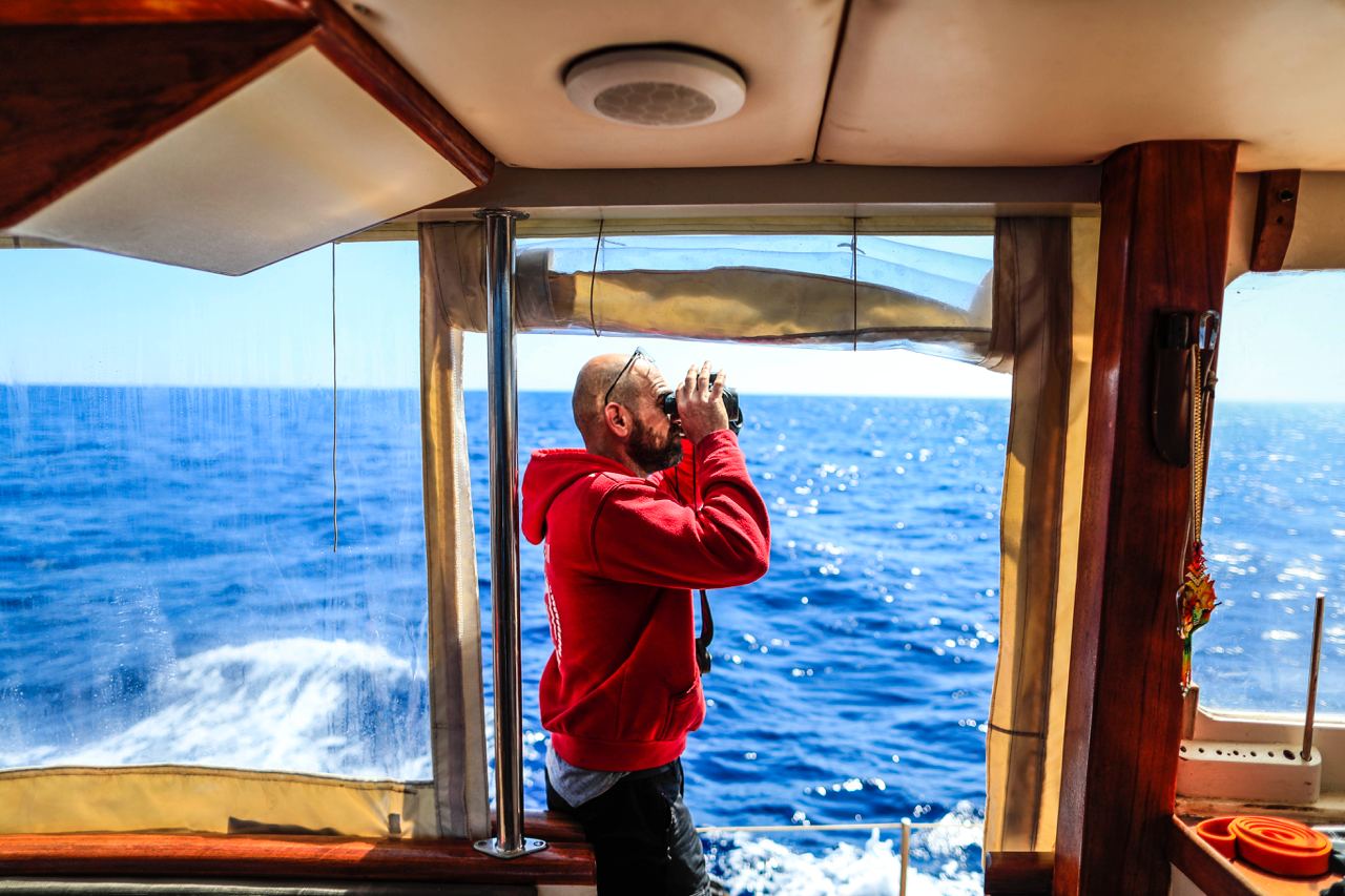 Ο καπετάνιος του διασωστικού «Astral» στην «Κ»: «Τα σιδερένια πάνε κατευθείαν στον πάτο»-1