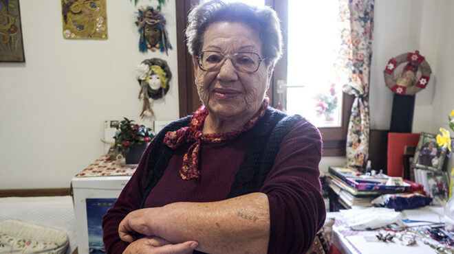 βάσω-σταματίου-η-κόλαση-του-αουσβιτς-κ-562488394