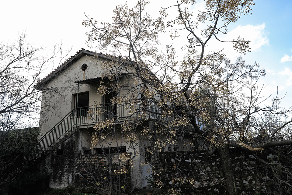 πού-σκοντάφτει-η-λύση-για-9-500-ετοιμόρρ-562456204