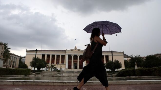 καιρός-κυριακή-βροχές-και-καταιγίδε-562477570