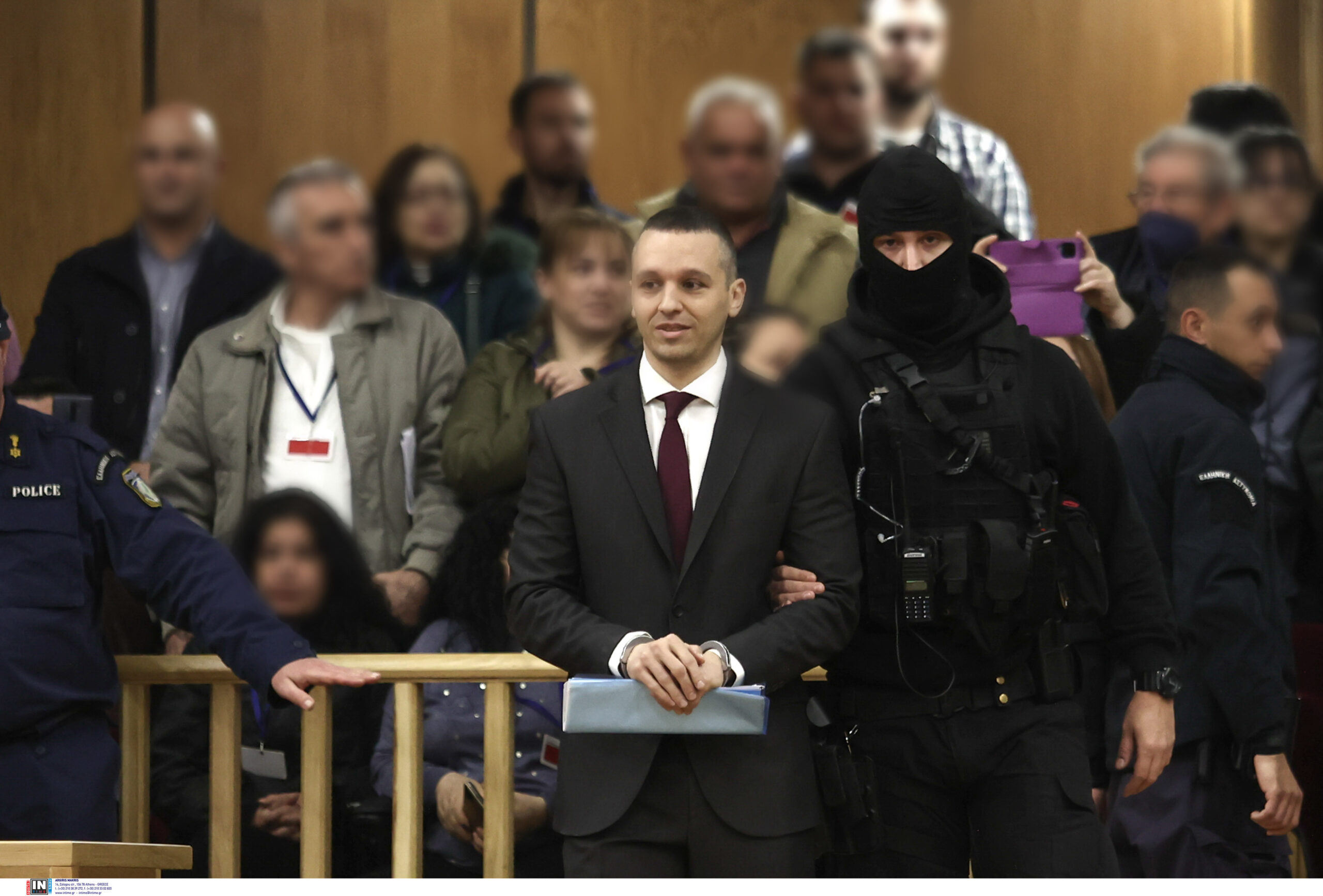 ποιο-κόμμα-στηρίζει-ο-ηλίας-κασιδιάρη-562460515