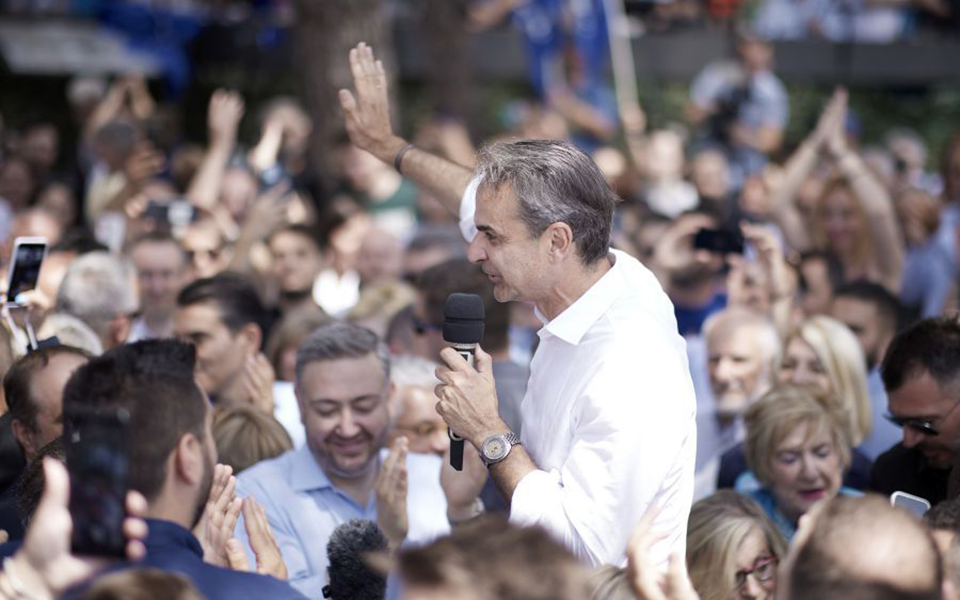 μητσοτάκης-η-αντιπολίτευση-εργαλειο-562464349