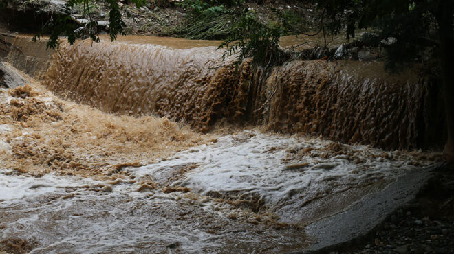 κακοκαιρία-ισχυρές-βροχές-και-καταιγ-562477678