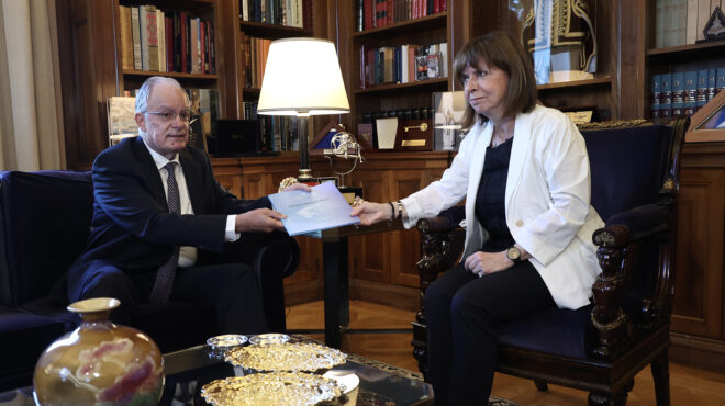 σακελλαροπούλου-η-σύνθεση-της-νέας-βο-562490488