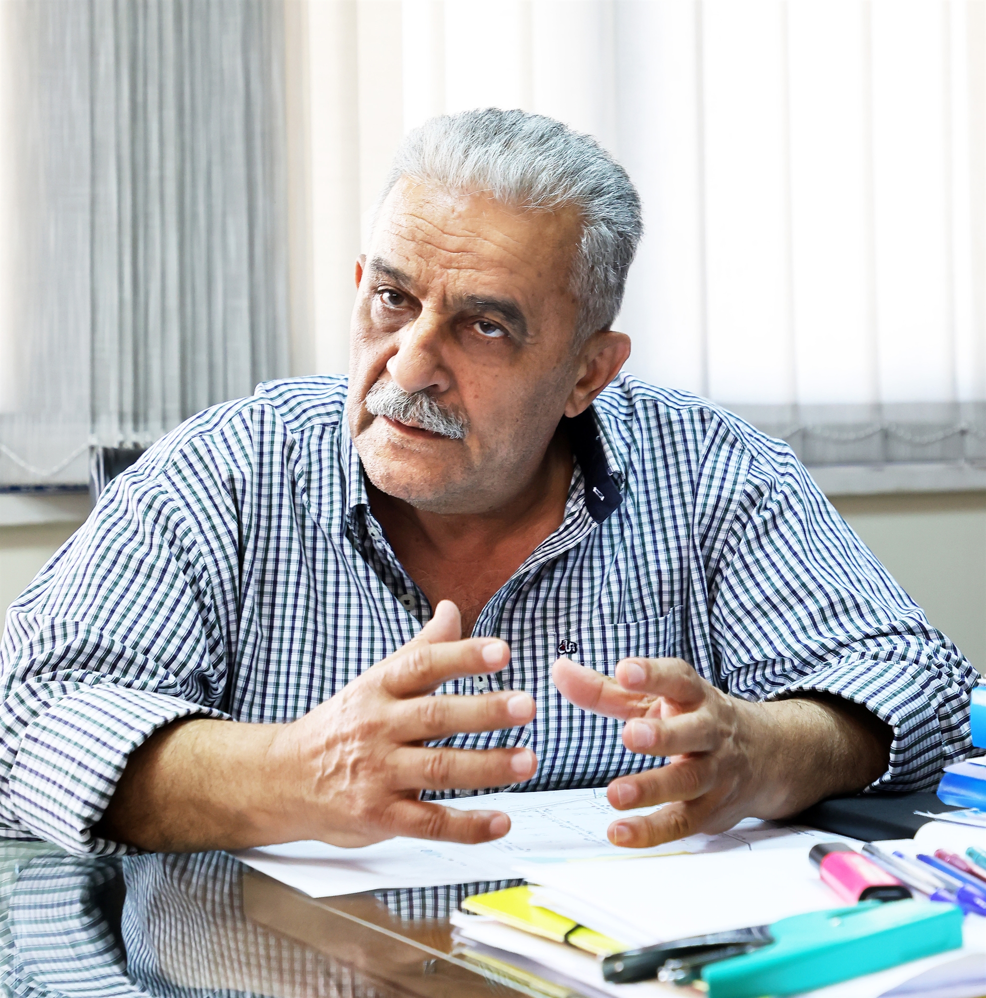 «Πώς έφτασε εδώ το γαλάζιο κύμα»-1