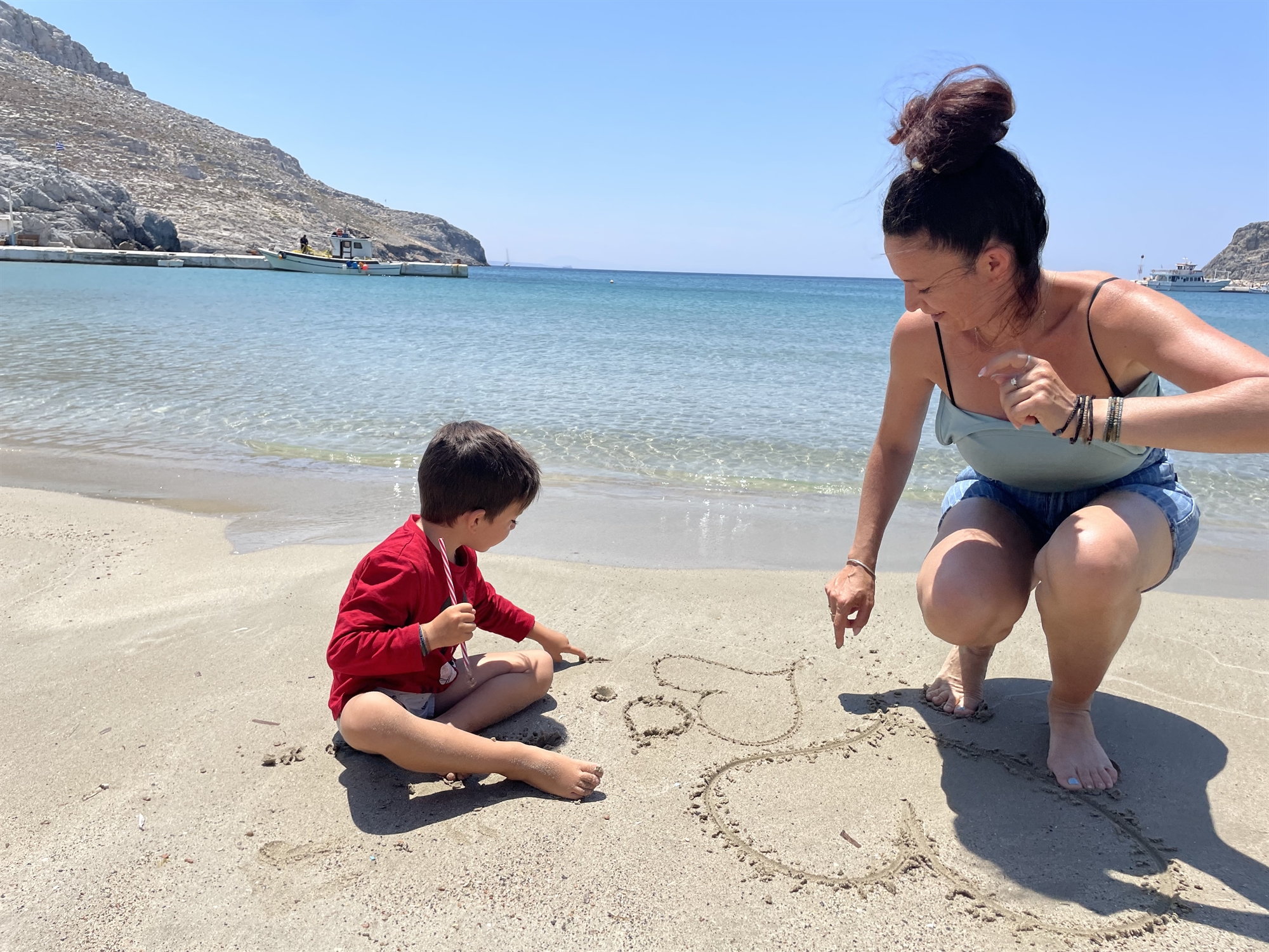 To νησί που ζει για έξι ώρες-3