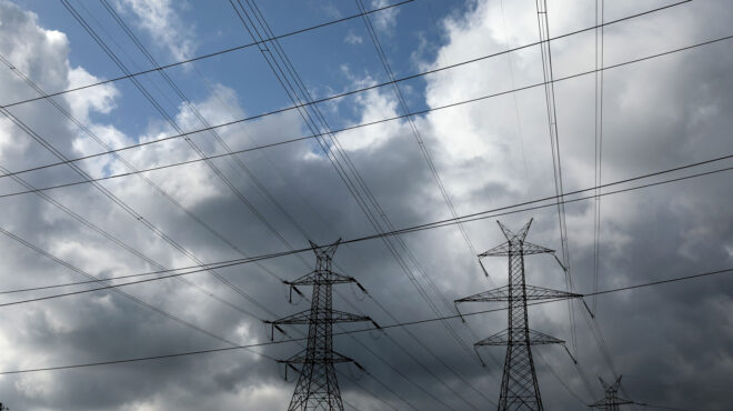 ηλεκτρικό-ρεύμα-η-αποκλιμάκωση-στη-χο-562482220