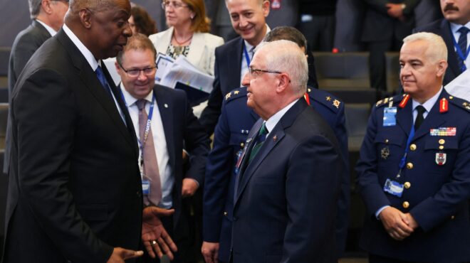 το-τουρκικό-παιχνίδι-στο-νατο-562487299