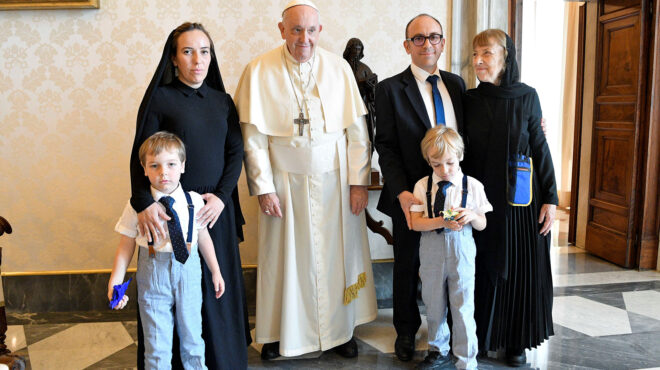 τζούλιαν-ασάνζ-ερχεται-το-τέλος-του-μα-562498834