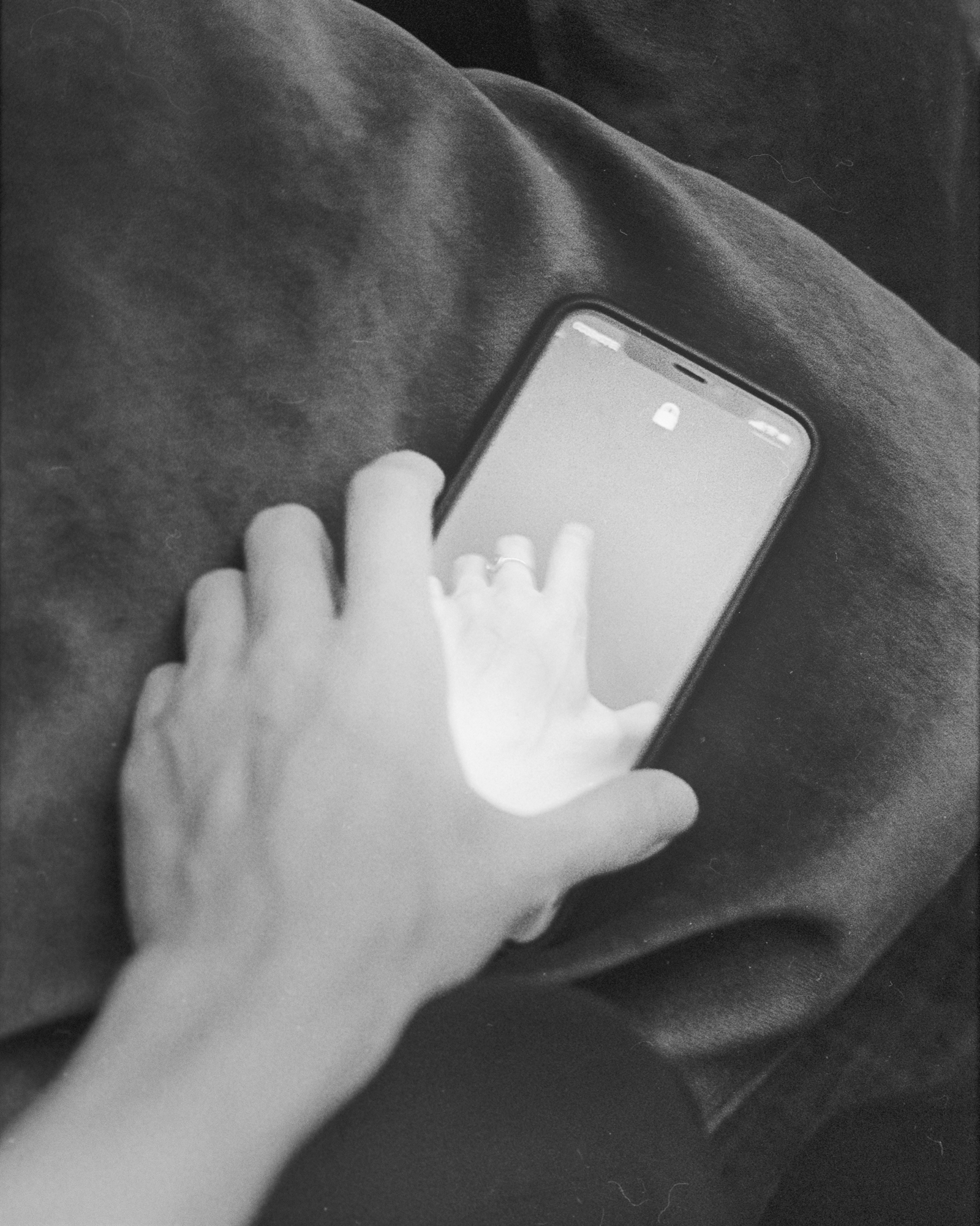 η-ζωή-μετά-στα-ψηφιακά-τους-ίχνη-562452703