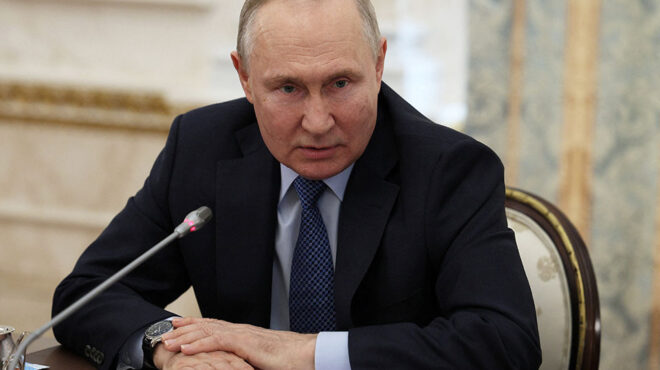 ο-πούτιν-δεν-βλέπει-την-ανάγκη-στρατιω-562468579