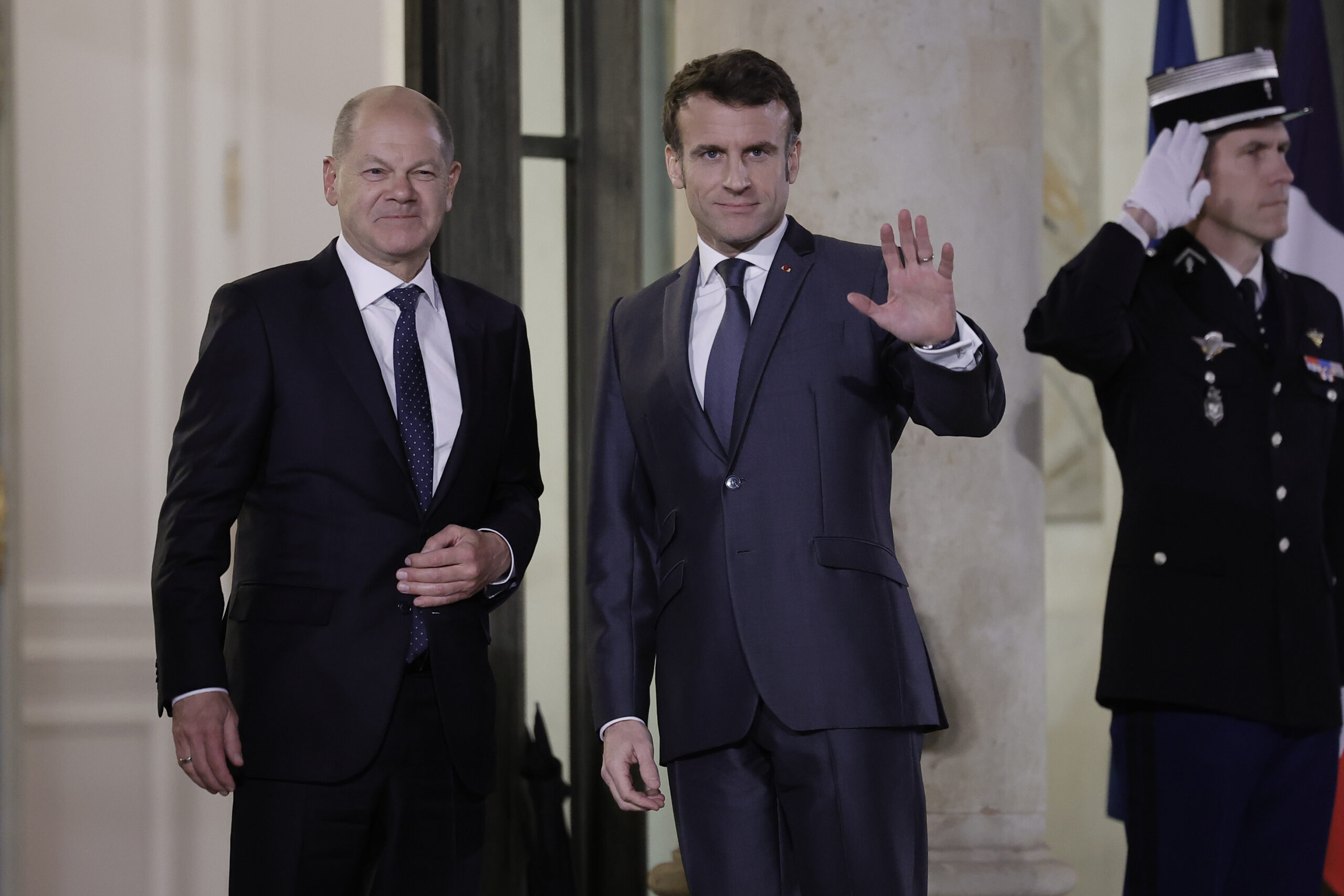 dw-πρωτοβουλία-σολτς-μακρόν-για-το-κόσ-562454728