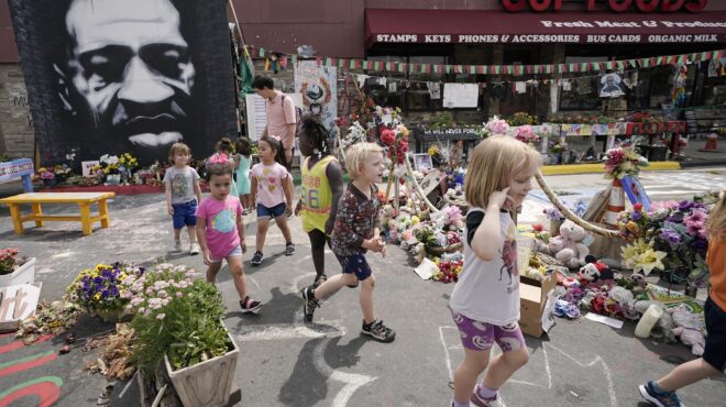 δολοφονία-φλόιντ-η-αστυνομία-της-μινε-562474972