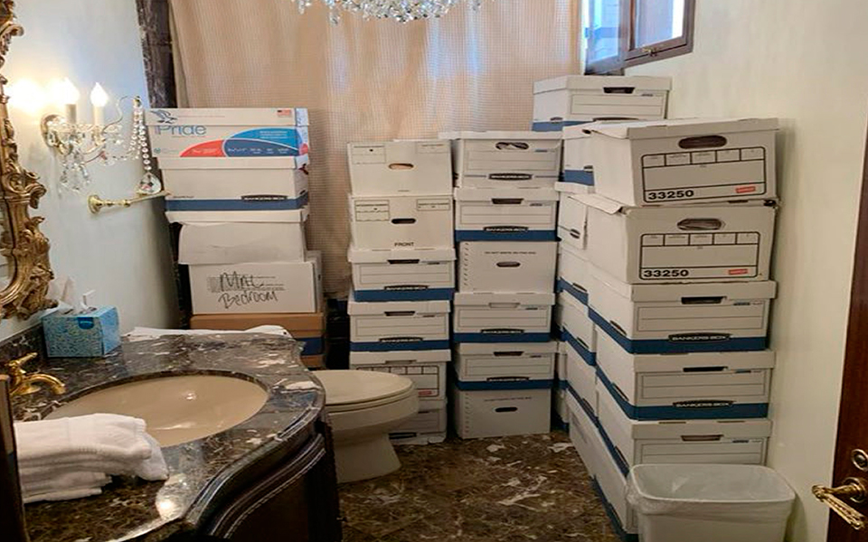 Τραμπ: Πρωτοφανής για πρώην πρόεδρο δίωξη-1