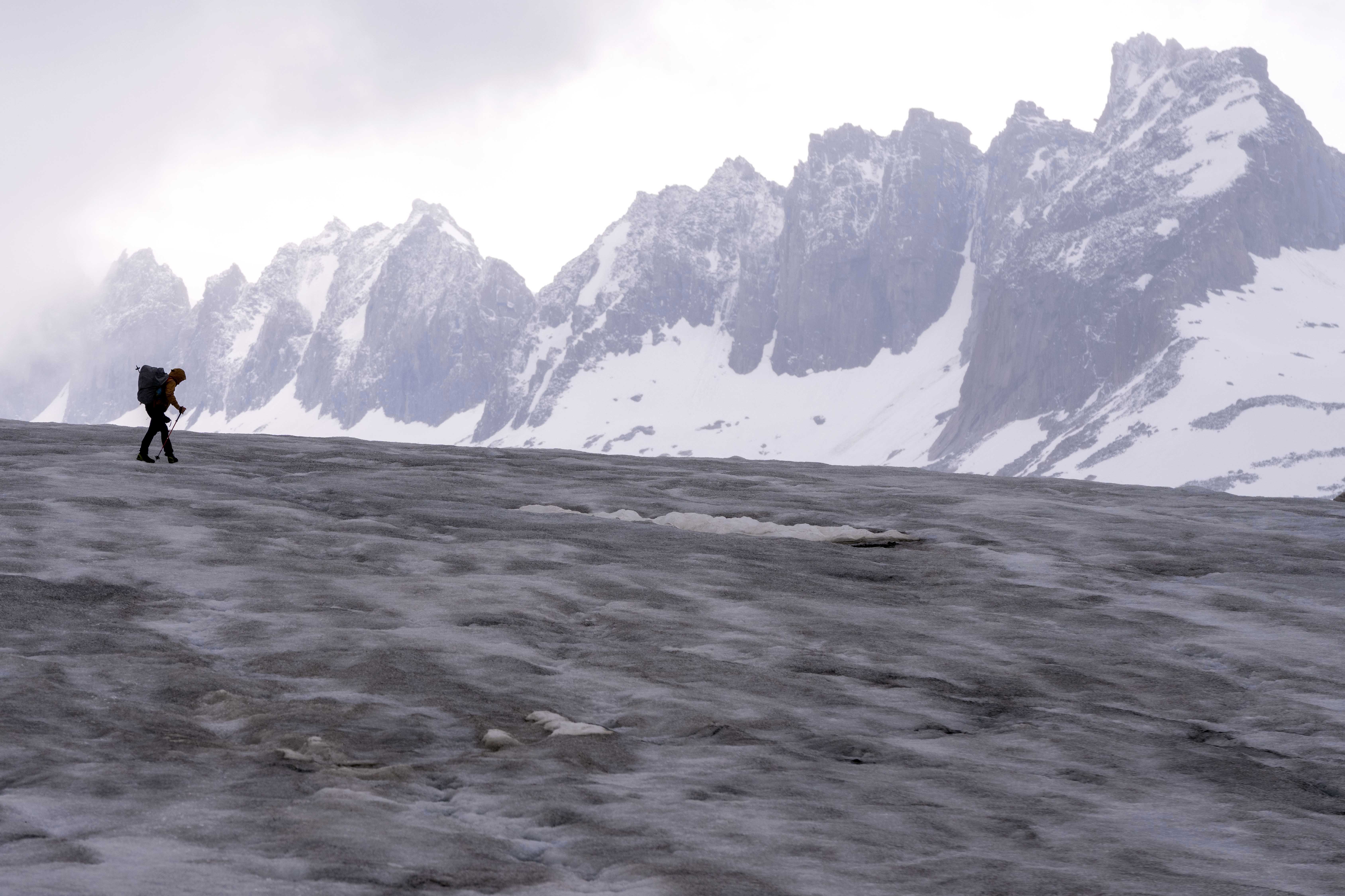 Ελβετία: Οι παγετώνες λιώνουν και οι πολίτες ψήφισαν υπέρ περιβαλλοντικού νομοσχεδίου-2