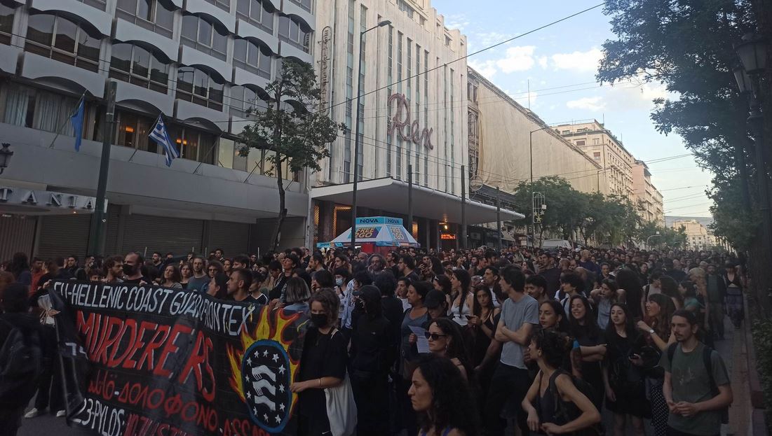 Ναυάγιο στην Πύλο: Συγκεντρώσεις σε Αθήνα και Θεσσαλονίκη για το πολύνεκρο ναυάγιο-2